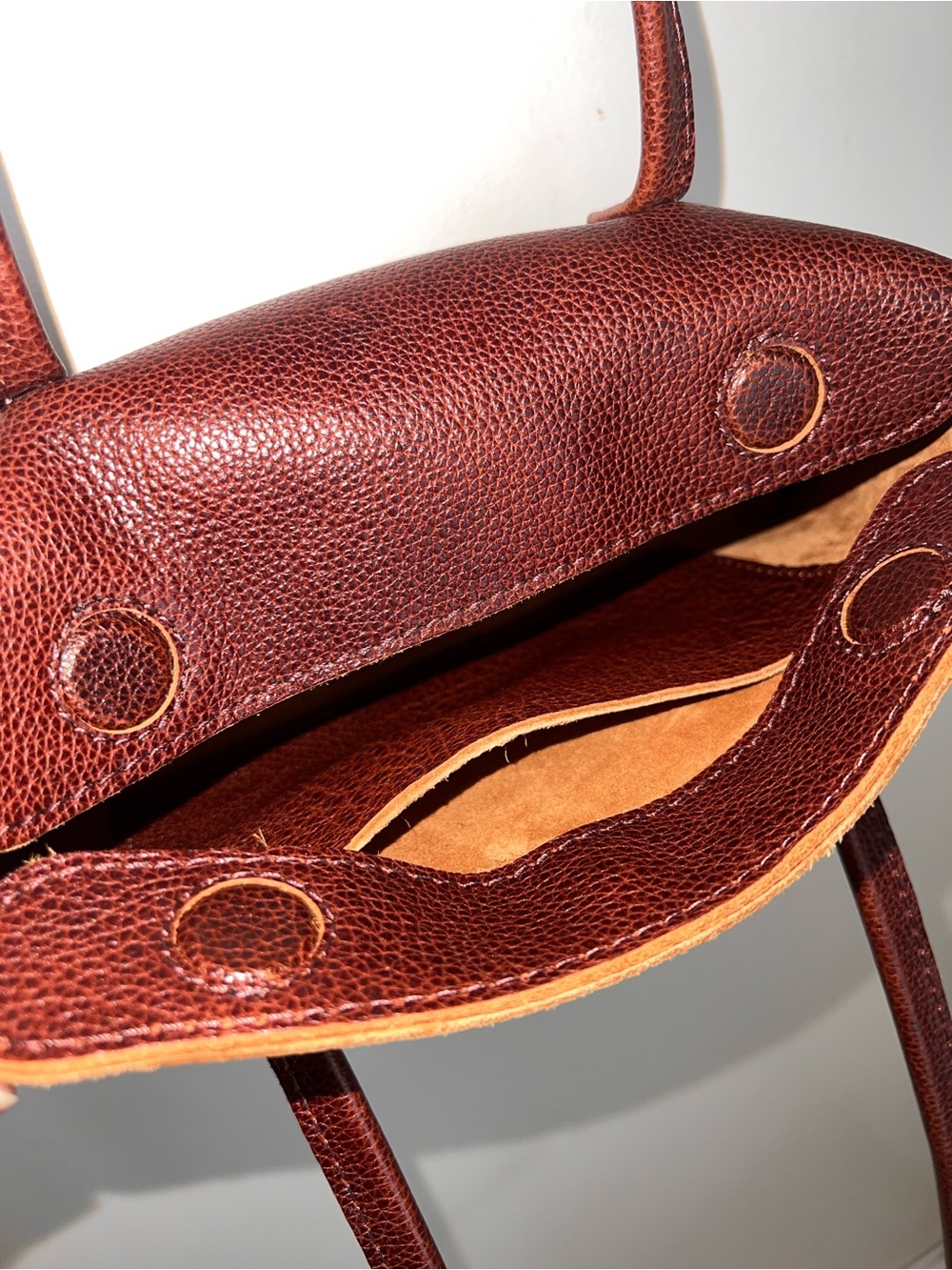 Portland Leather ‘Amelie’ Shoulder Bag - Picture 11 of 16